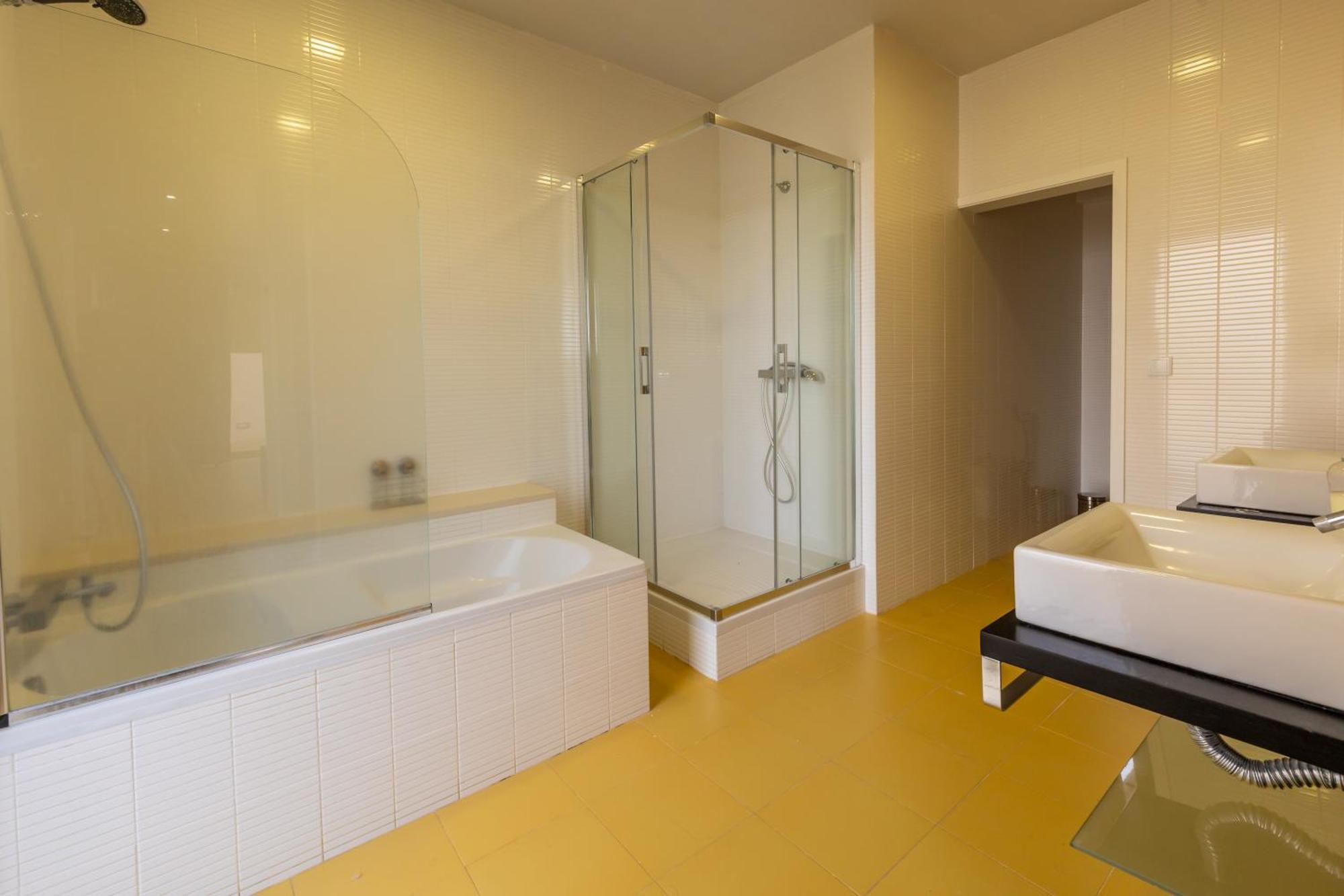 Luxury Villa In ฮิเบย์รา กรันเจ ภายนอก รูปภาพ