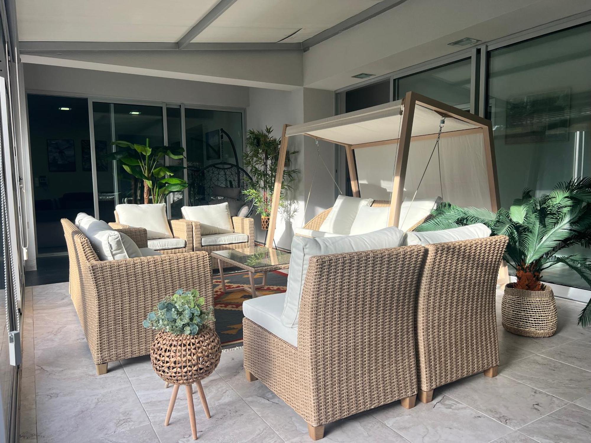 Luxury Villa In ฮิเบย์รา กรันเจ ภายนอก รูปภาพ